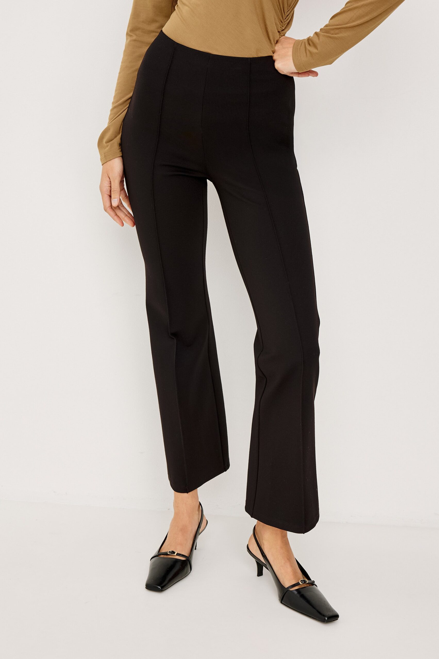 AURAY-BLACK-597-208D-001-1