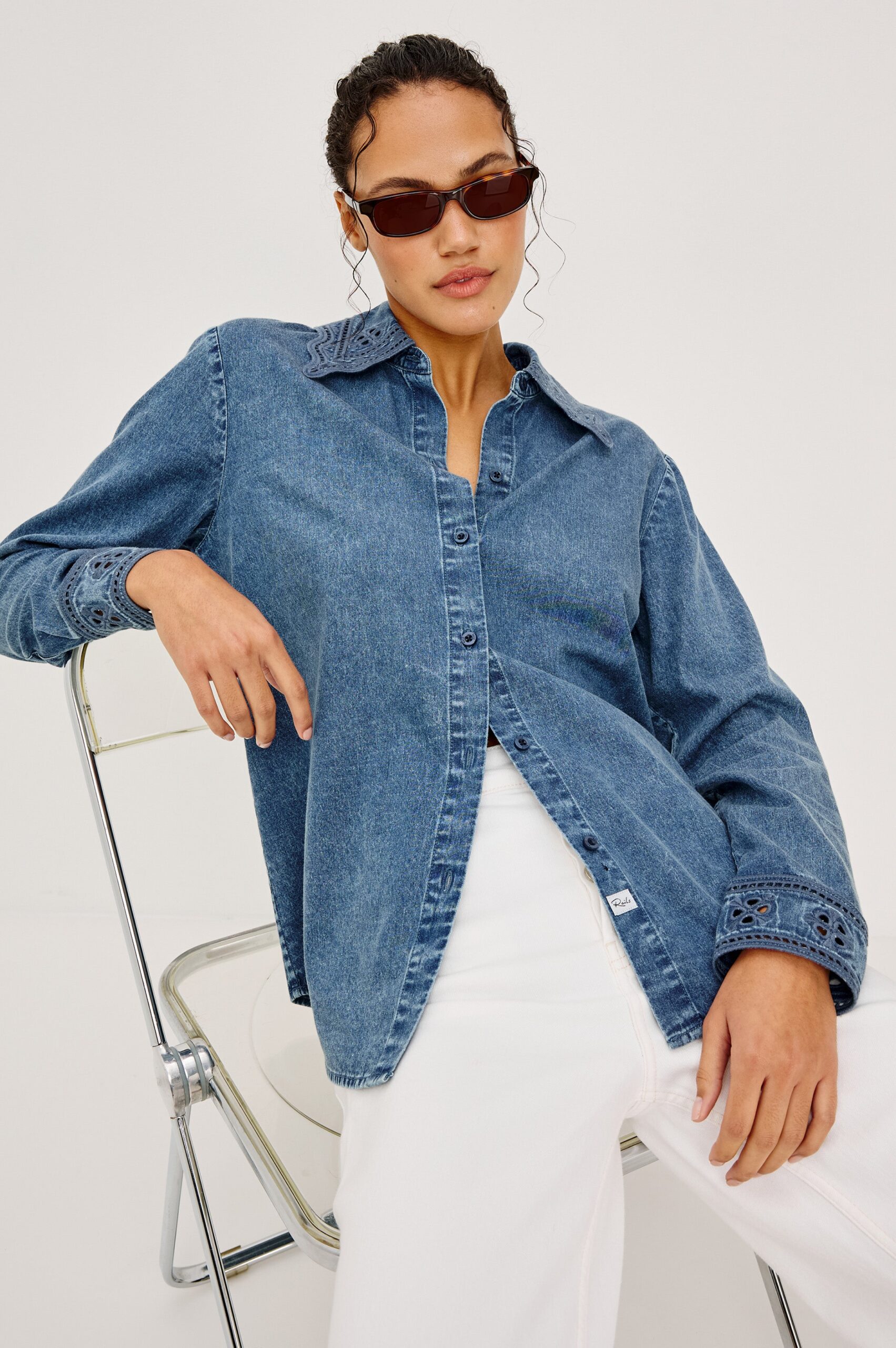 BETHANY-ANTIQUE-BLUE_1_567-526B-8253