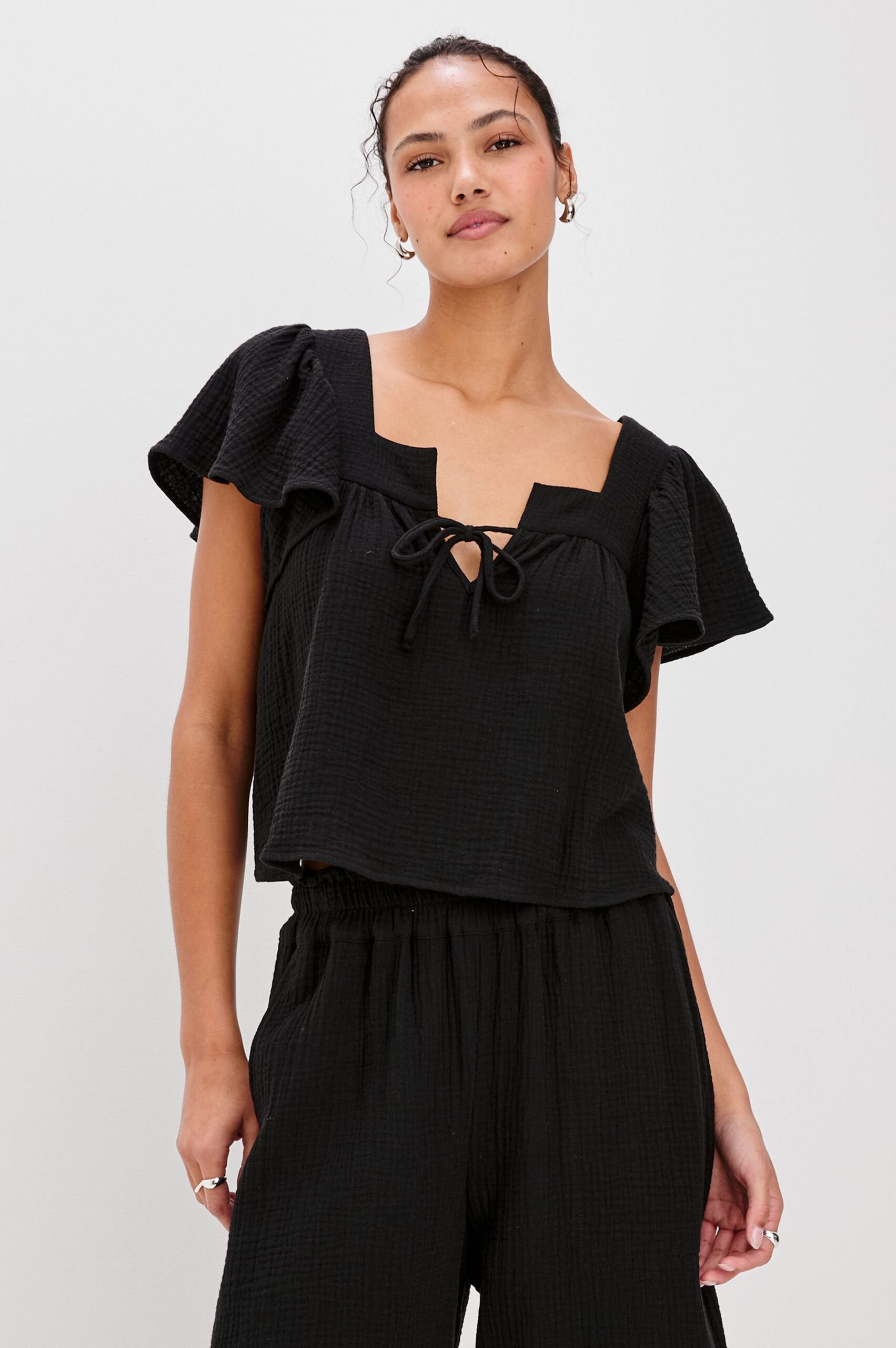 CASIE-BLACK-1