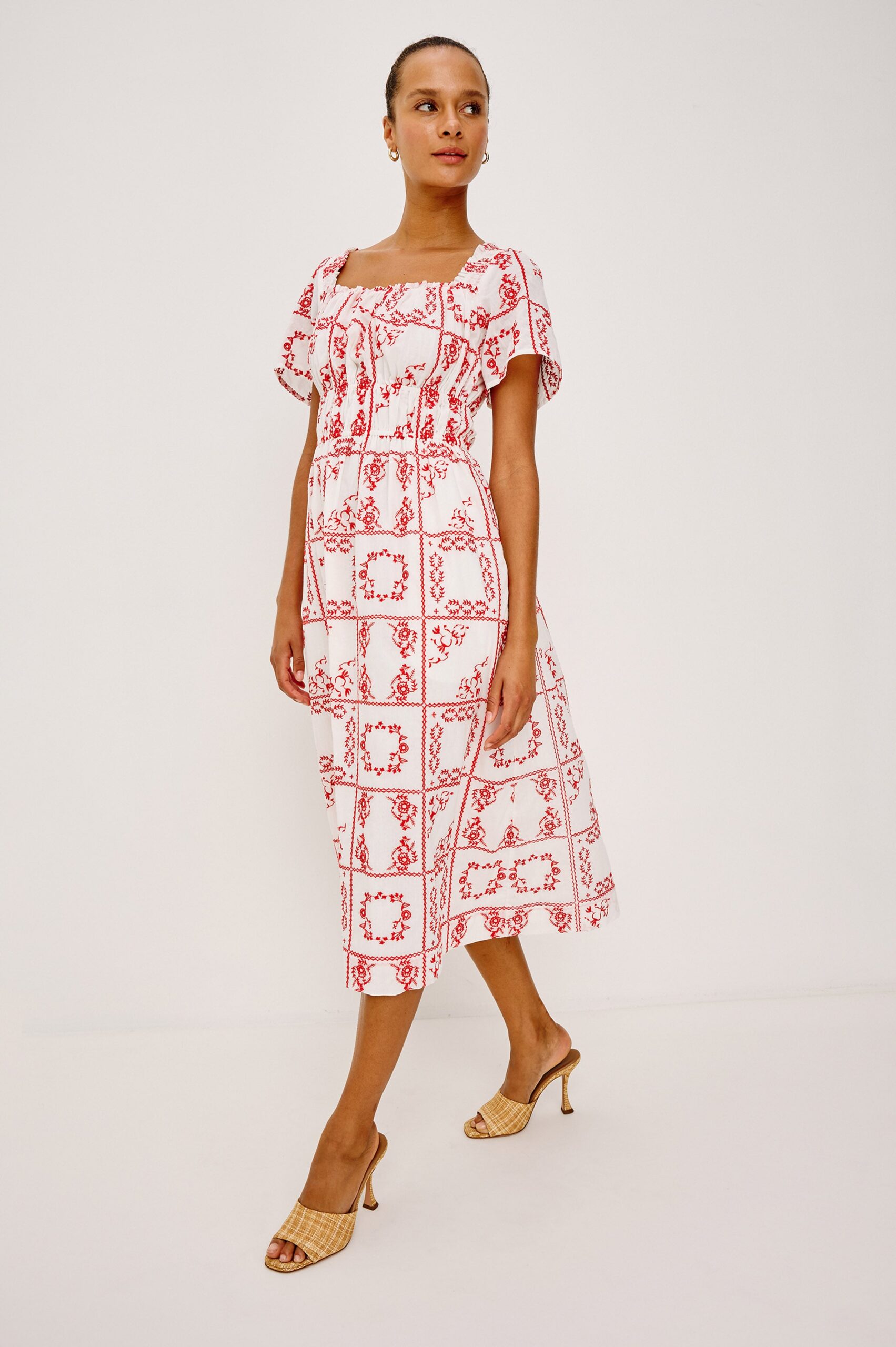 NANETTE-IVORY-RED-HANDKERCHIEF_1_649A-192G-8731